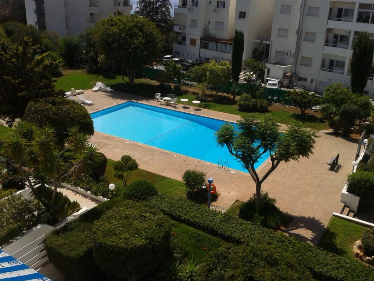 Amathusia Beach Apartment Limassol Exterior foto