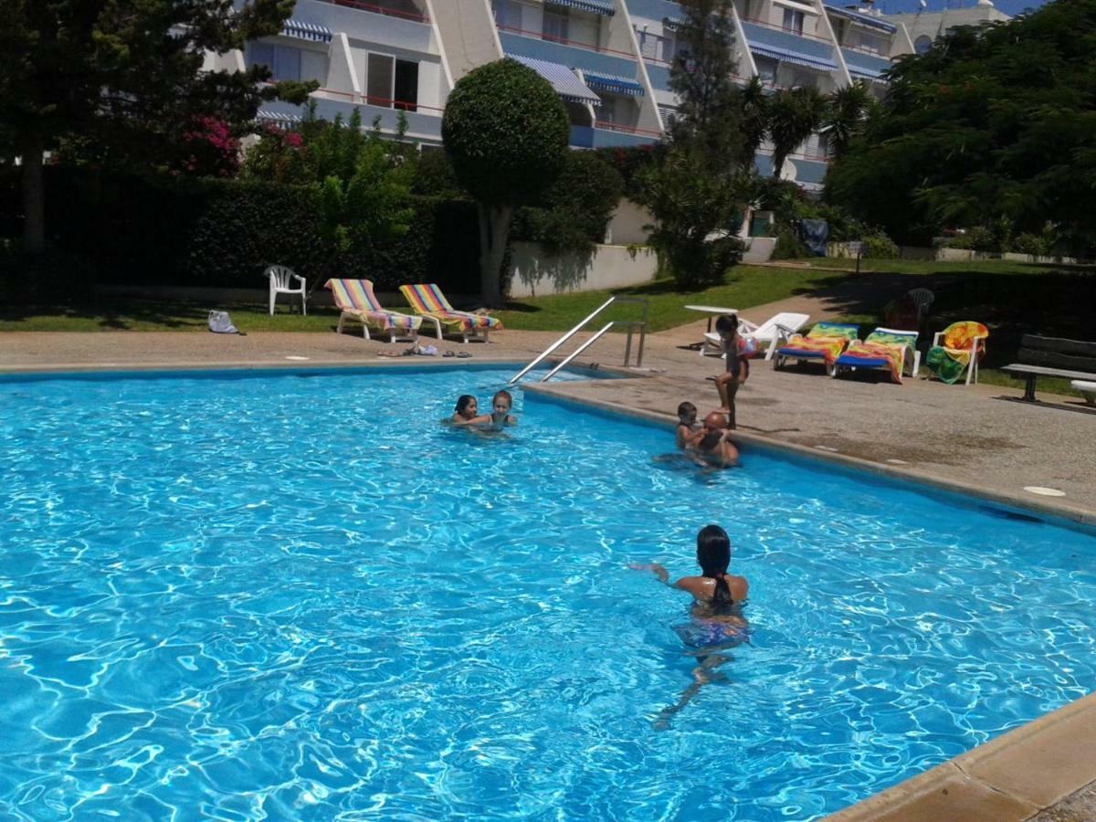 Amathusia Beach Apartment Limassol Exterior foto